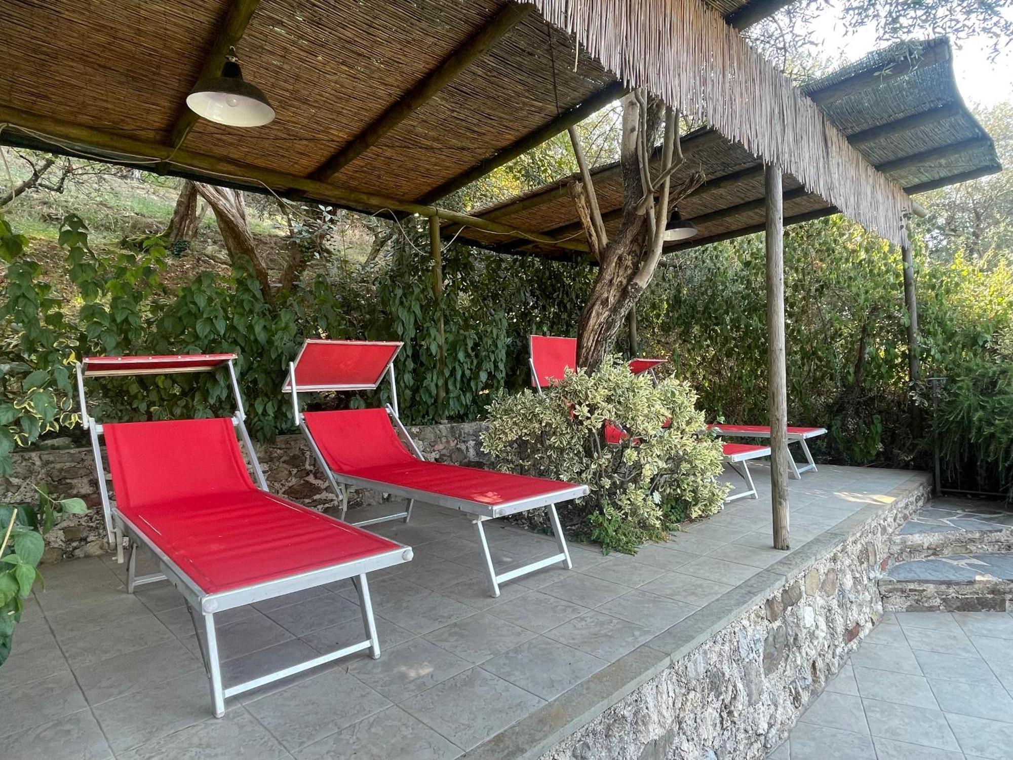 Casa Del Sole Bed and Breakfast Camaiore Exteriör bild
