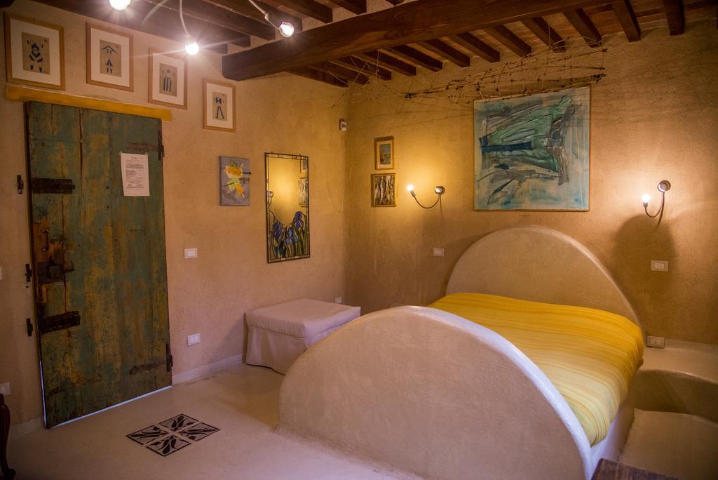 Casa Del Sole Bed and Breakfast Camaiore Exteriör bild