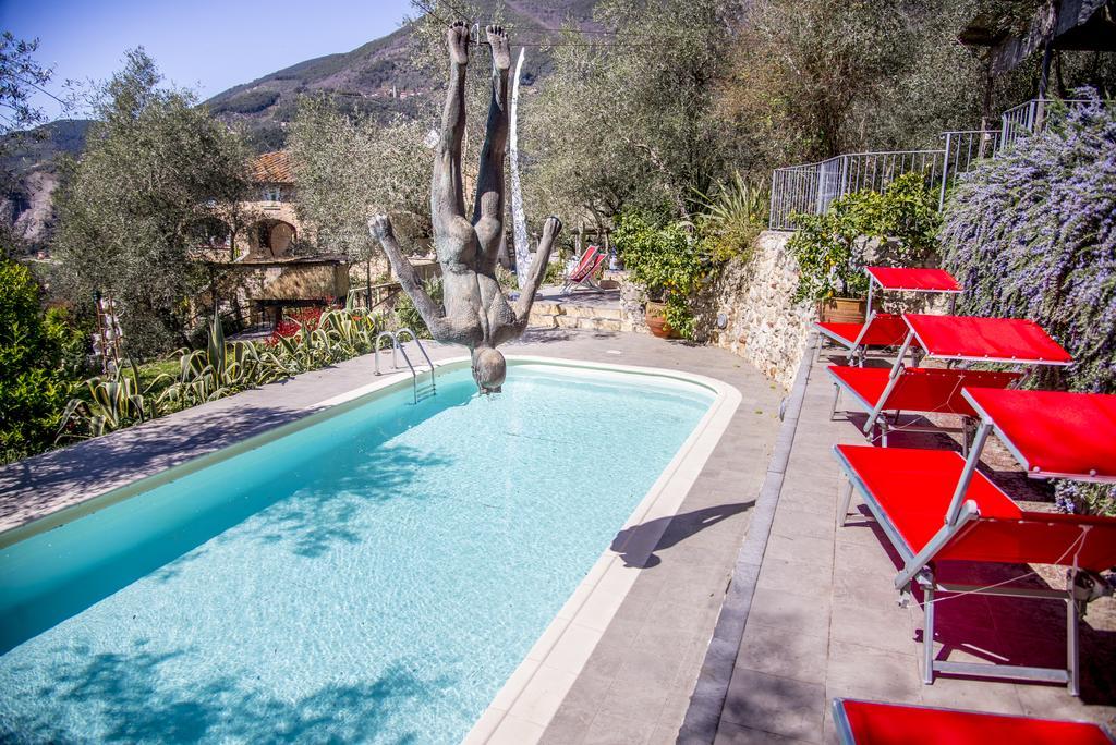 Casa Del Sole Bed and Breakfast Camaiore Exteriör bild
