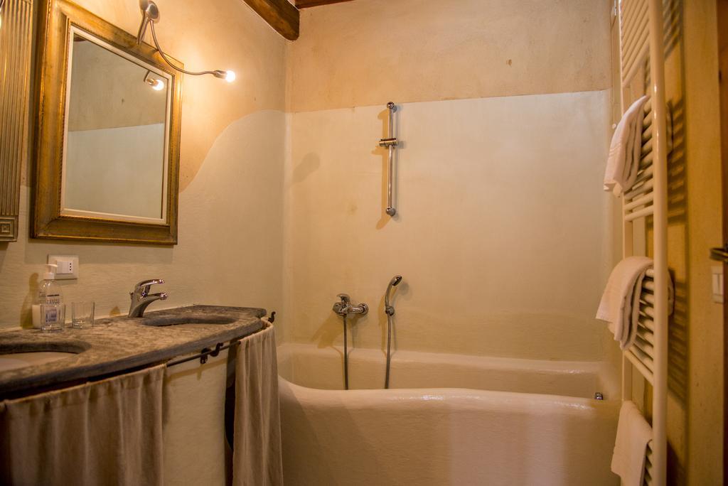 Casa Del Sole Bed and Breakfast Camaiore Exteriör bild